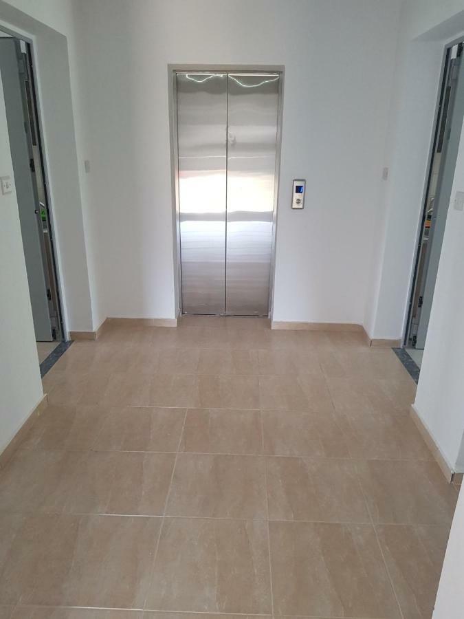 Paphos Apartments Luaran gambar